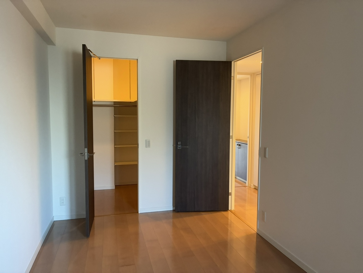 ル・シェモア東静岡の寝室