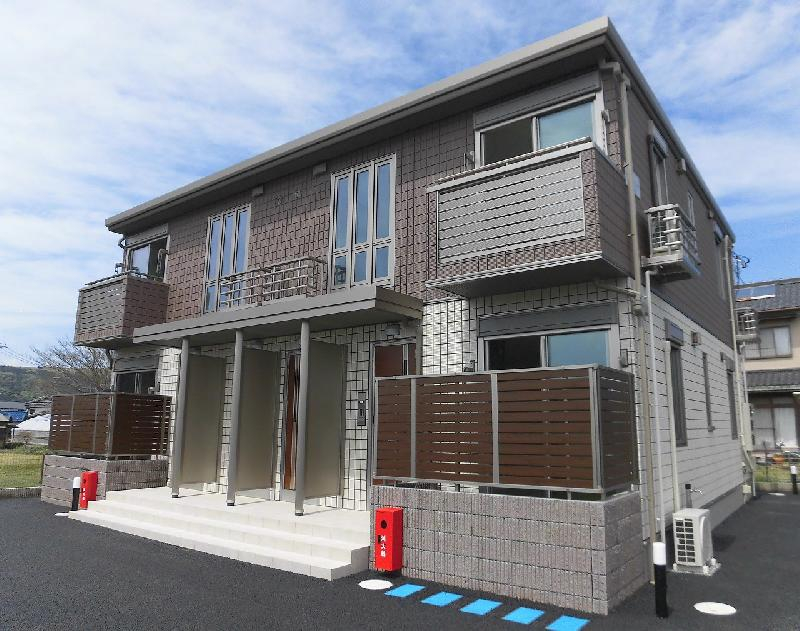 ベルフィラート 201号室の外観