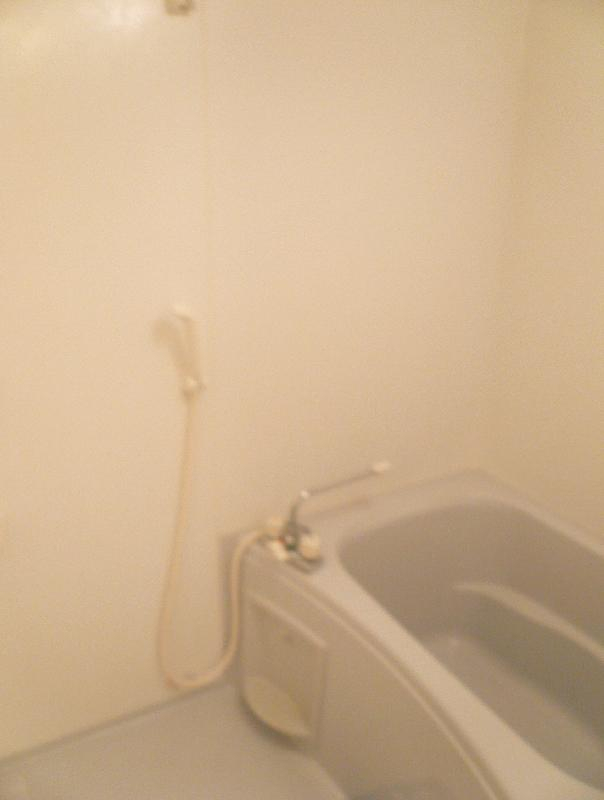 フローラIIの風呂