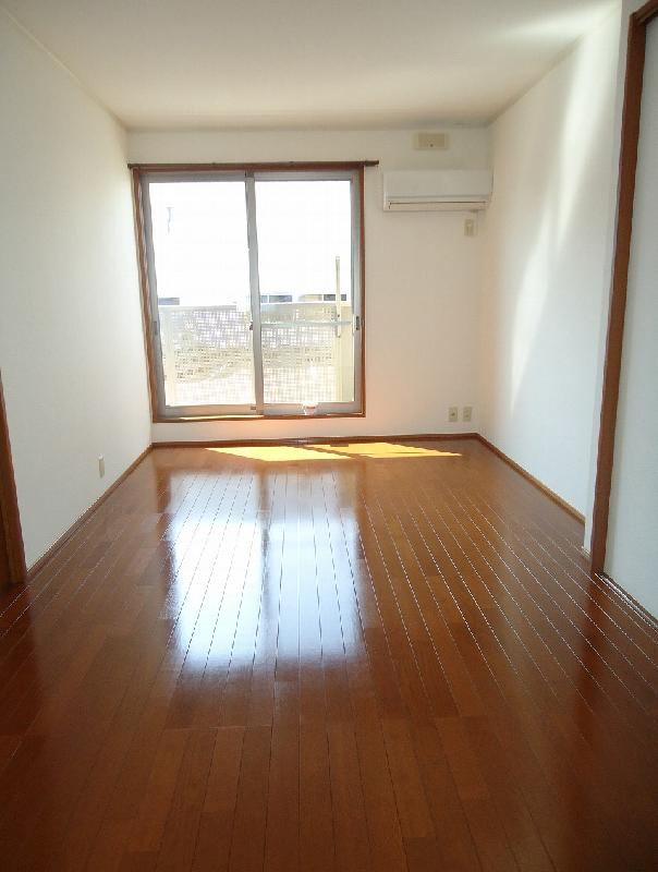 レトアRainBow　Bのリビング