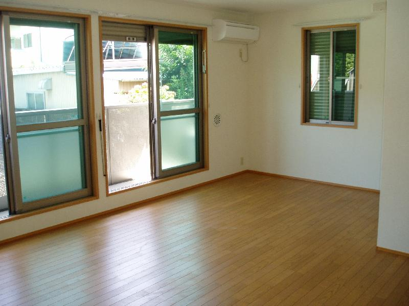 シャルムWのリビング