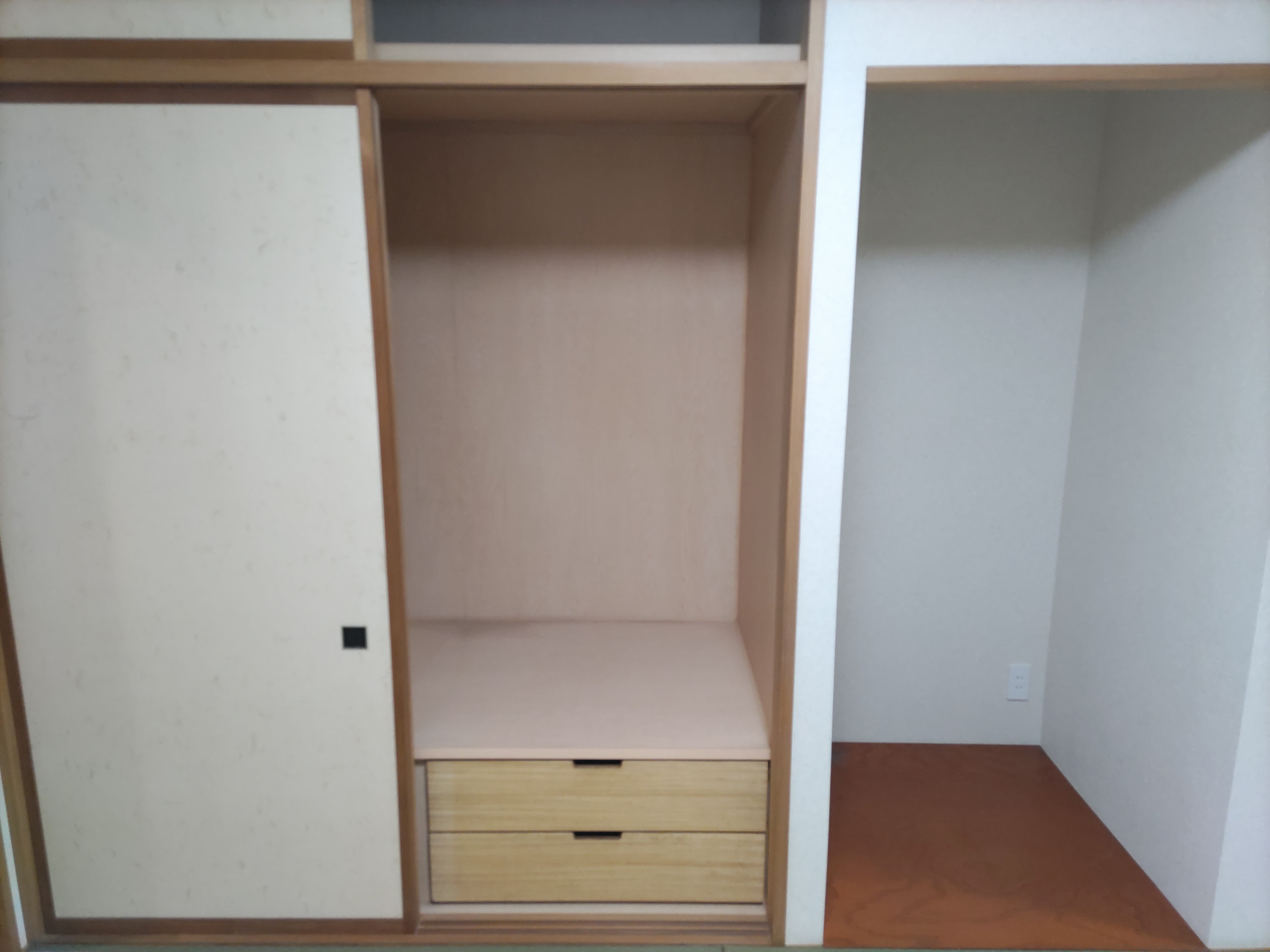 鷹匠3丁目戸建の収納