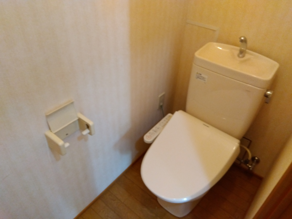 大岩B4のトイレ