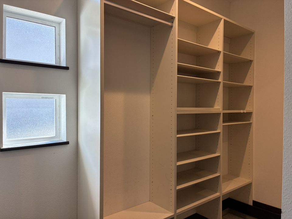 鹿谷町貸家の画像