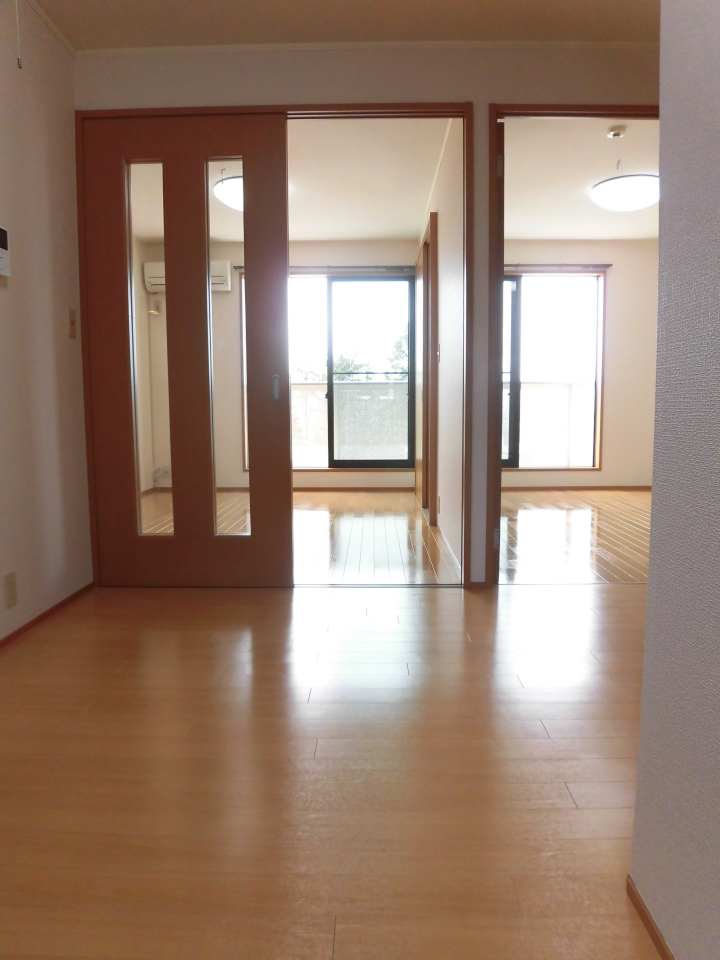 リバティ机島Aの画像