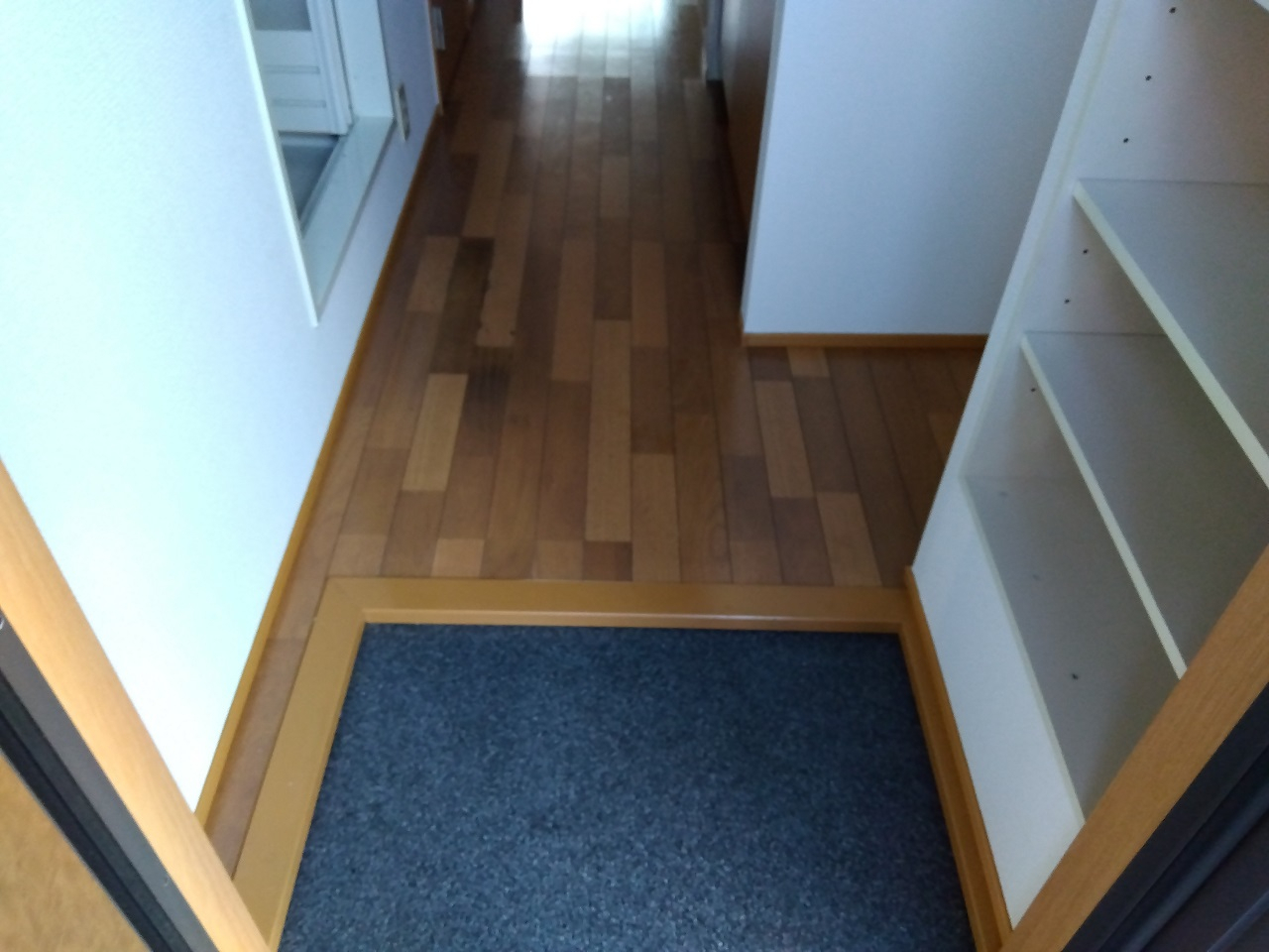 同物件内左右反転の部屋の写真です。現状有姿となります。