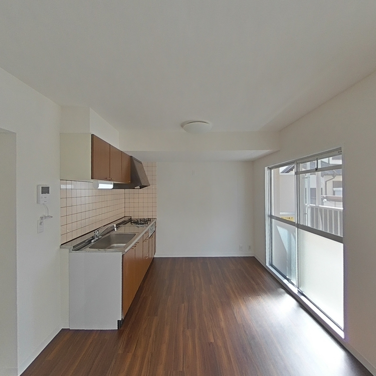 ガーデンハイツ飯田　102のリビング