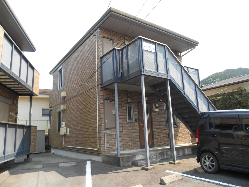 レトア荻A 201号室の外観