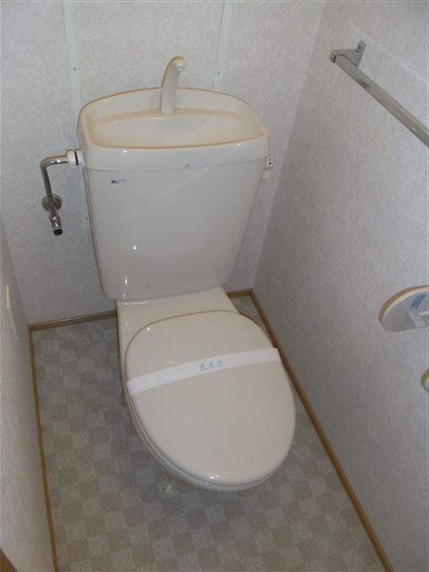 トイレ：102写真使用