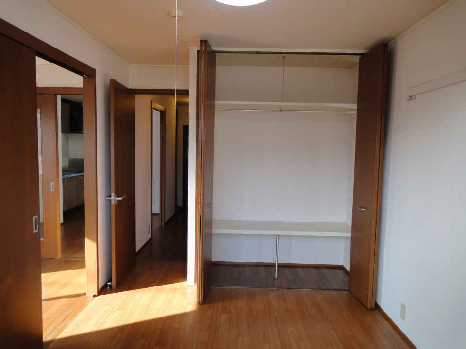 アヴェニール東Aの収納