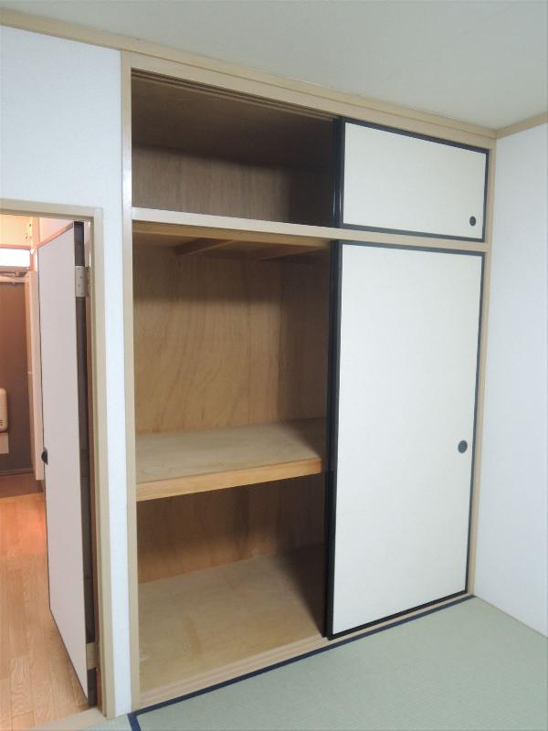 ウィンズⅡ　収納
