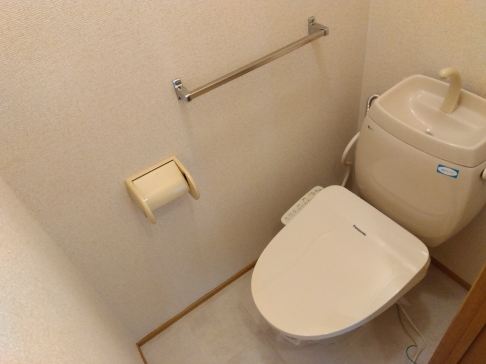 メゾンクリスタルのトイレ