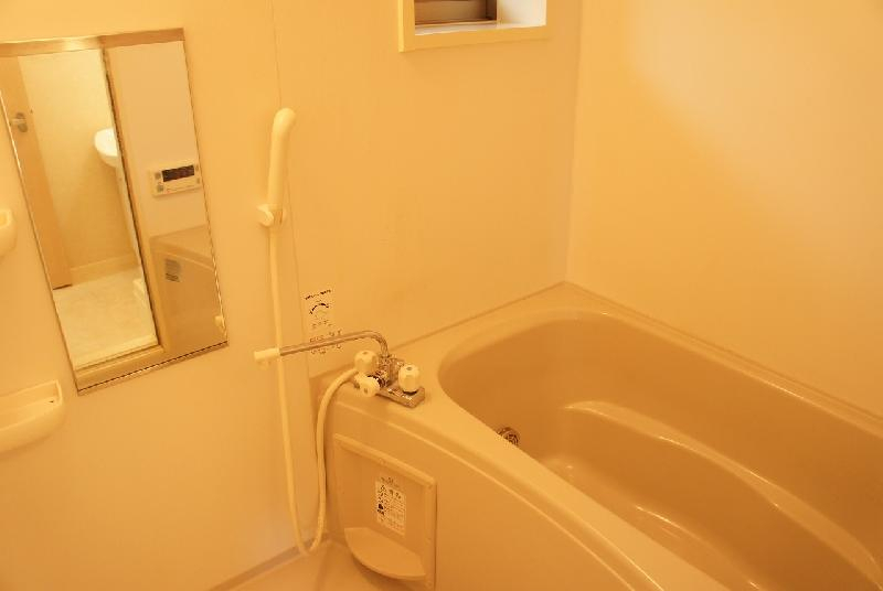 ハイム安樹の風呂