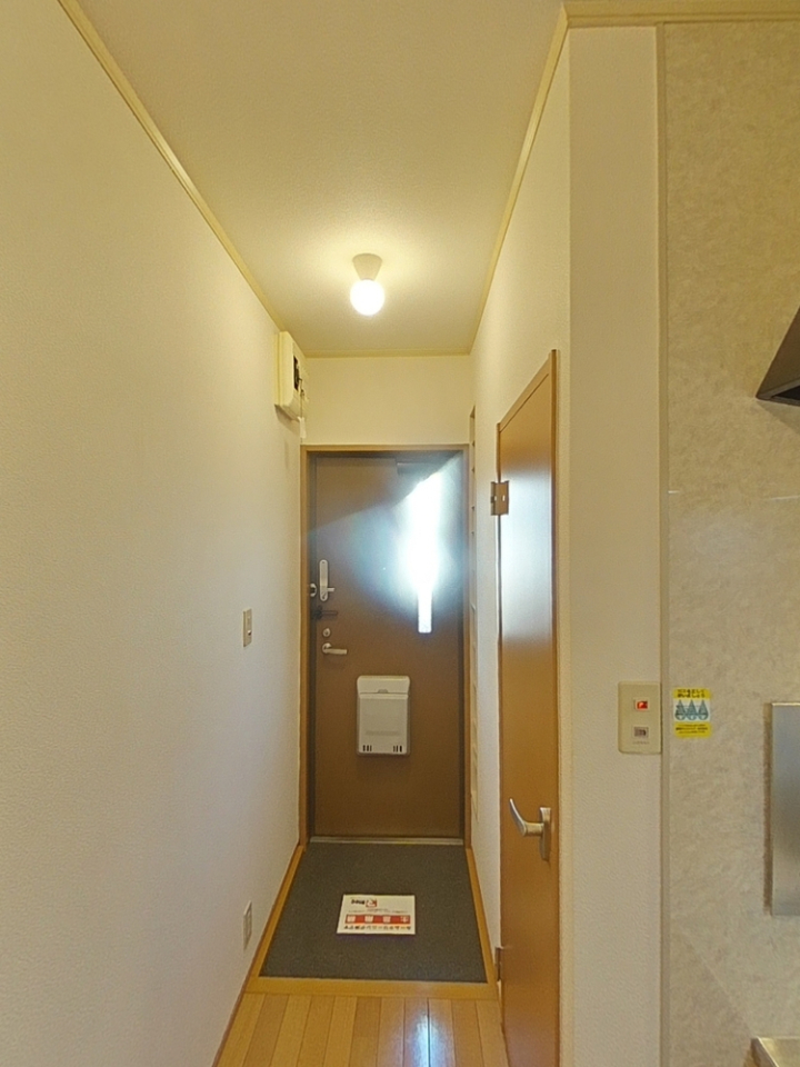 サンメゾンの玄関