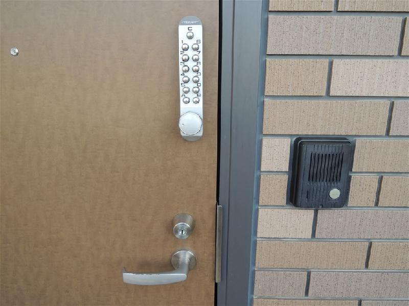 エトワールの玄関