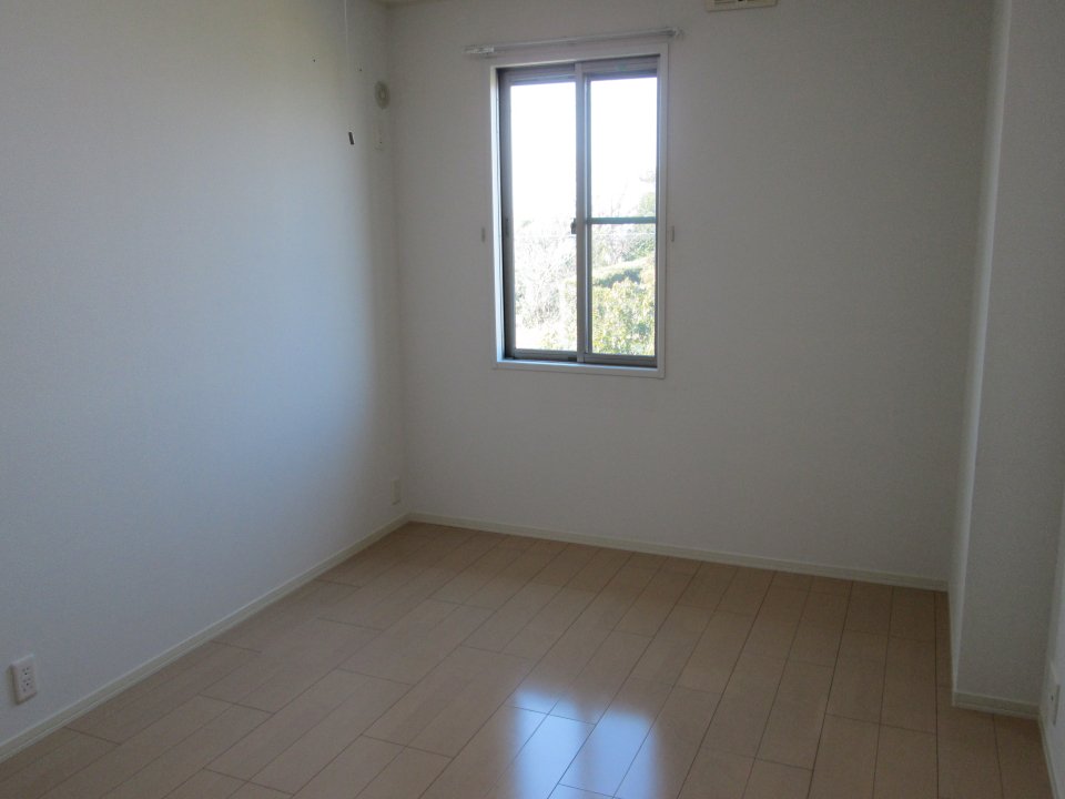 201号室参照。現況優先