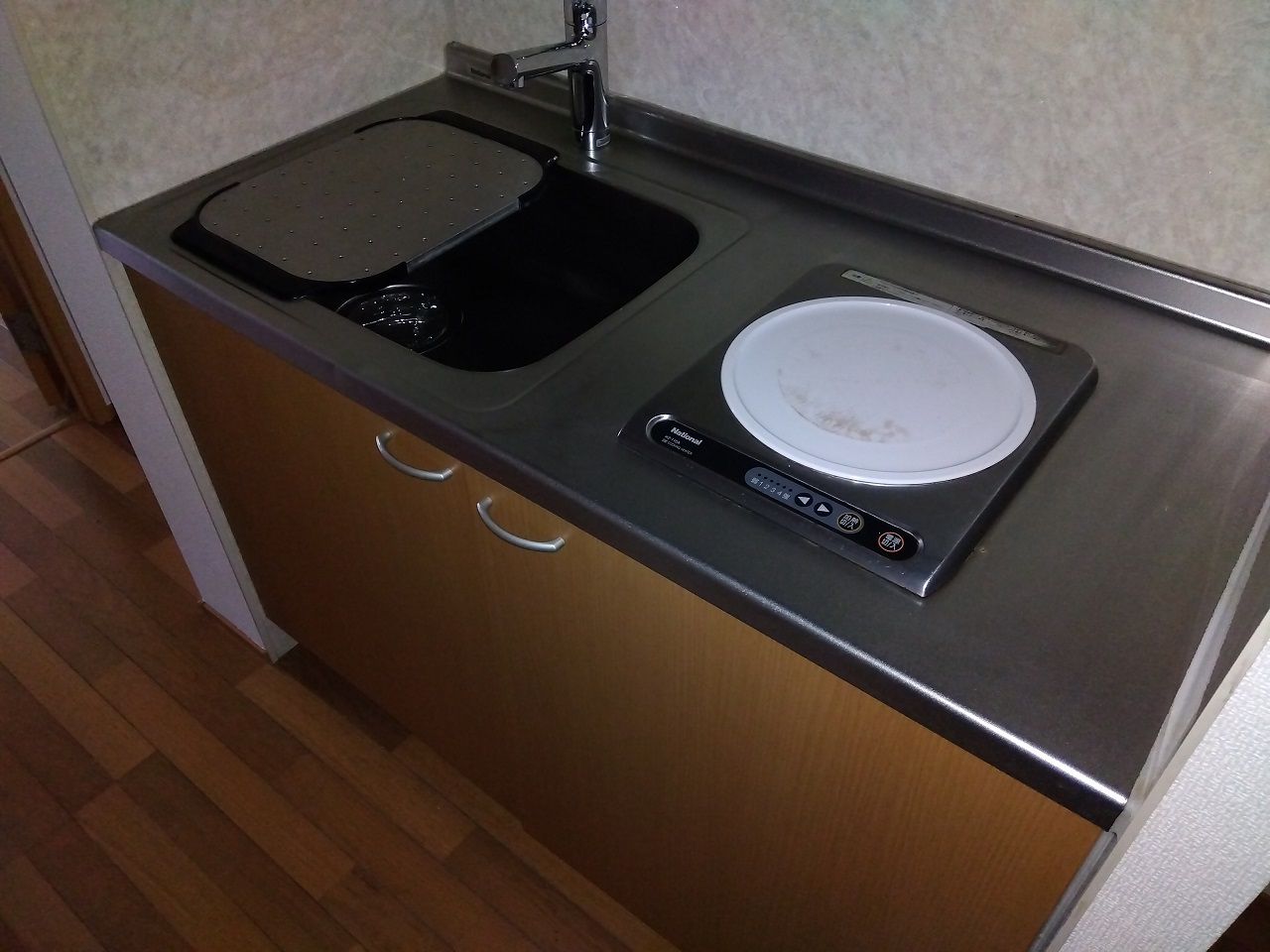 同物件内左右反転の部屋の写真です。現状有姿となります。