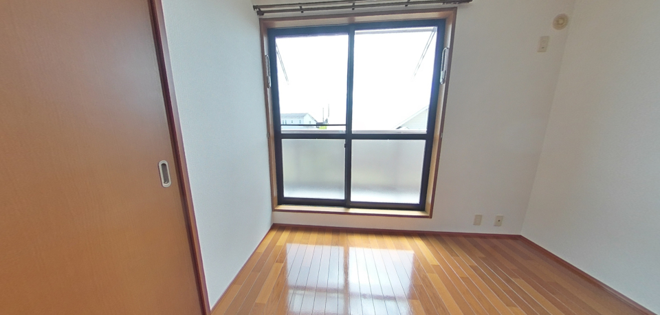 ジュネスCの寝室