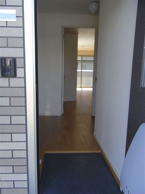 向日葵IIの玄関