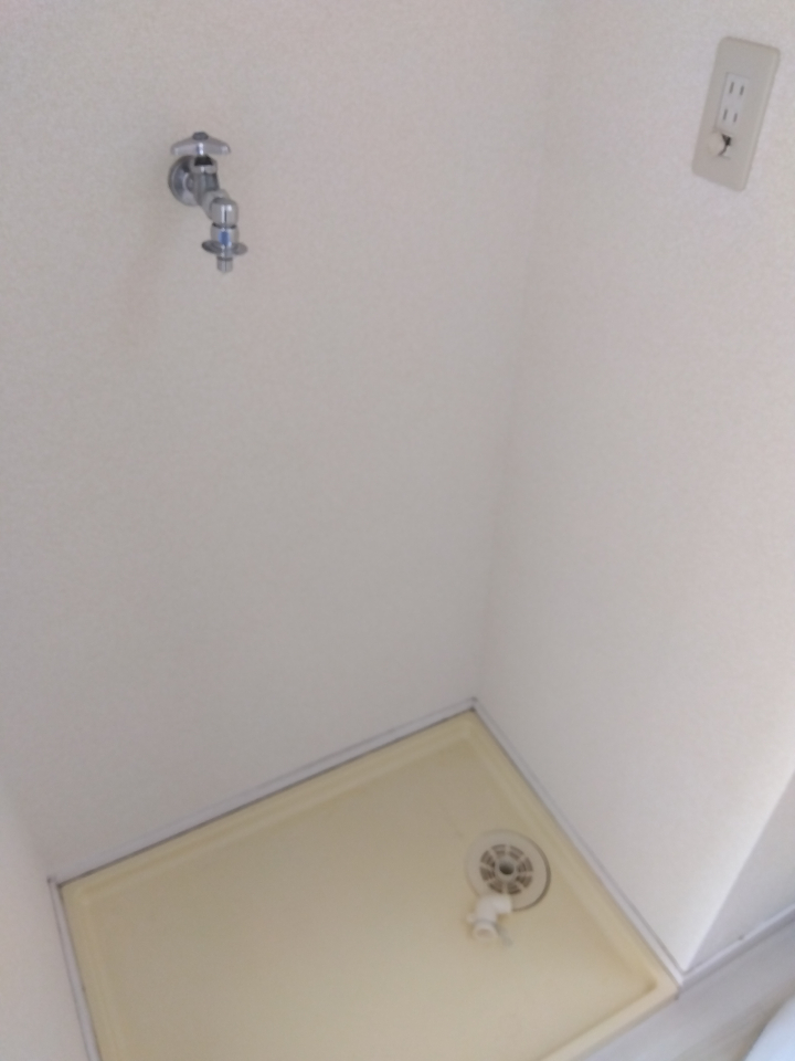 他の同型の部屋の写真です。現状有姿。