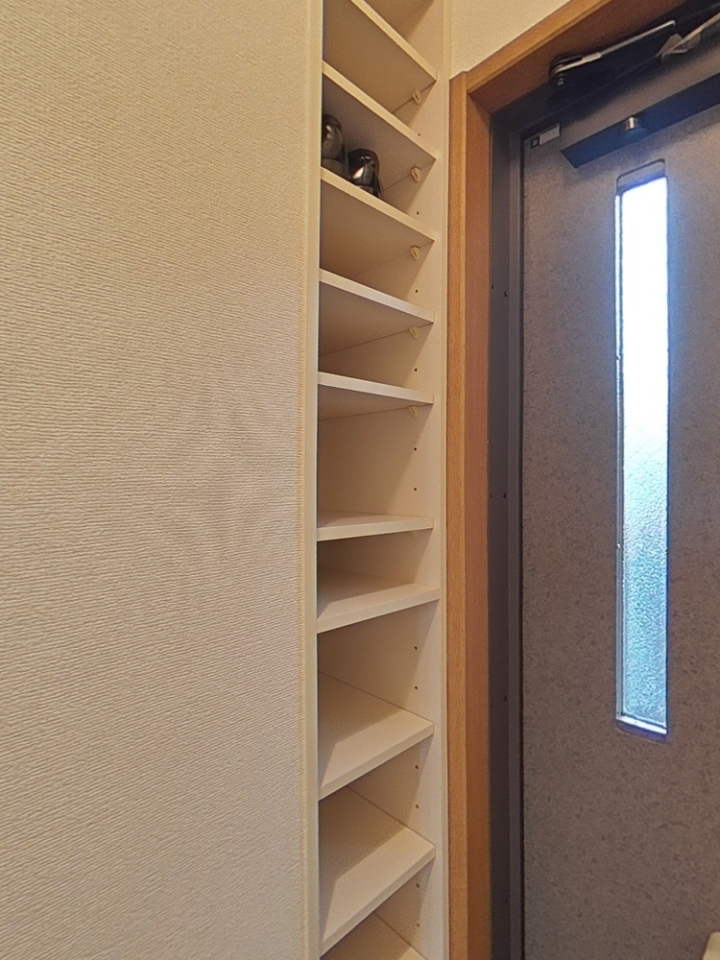 メゾネットの玄関