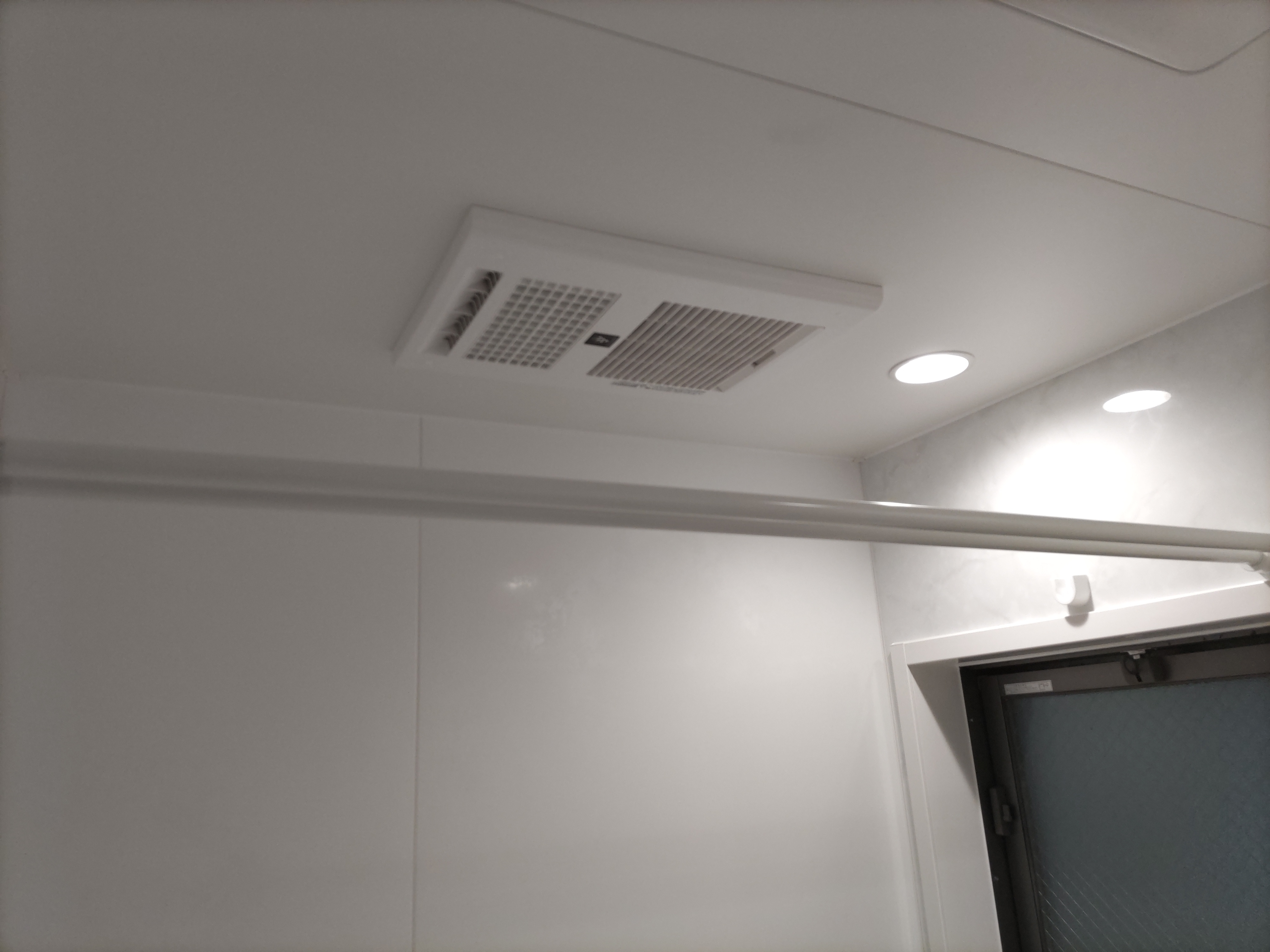 鷹匠3丁目戸建の風呂