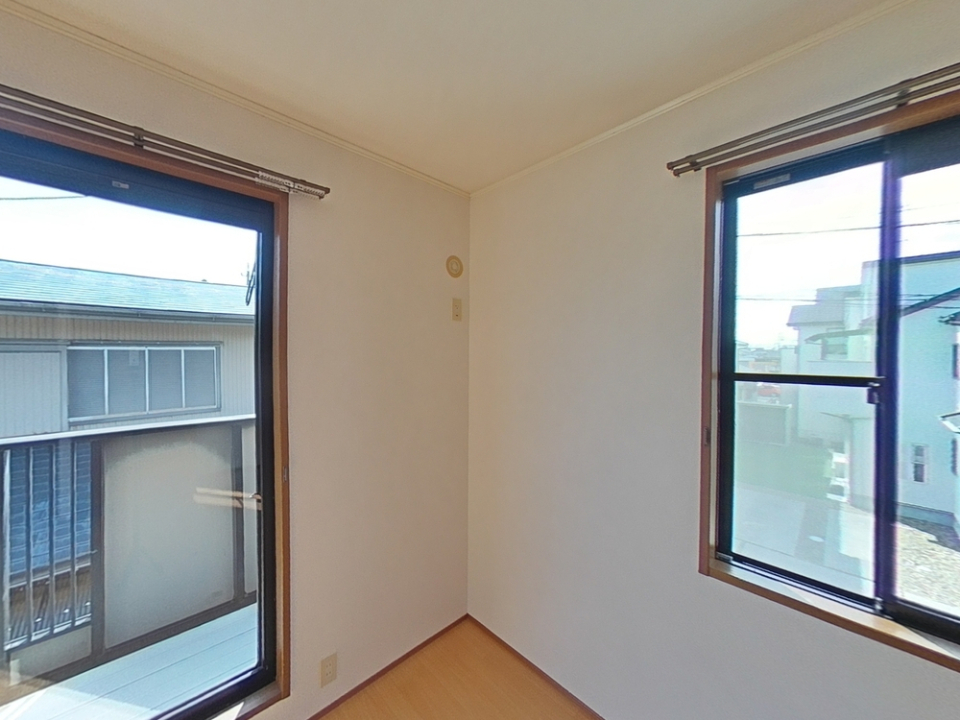 ※202号室の写真使用