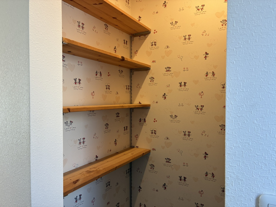 鹿谷町貸家の画像