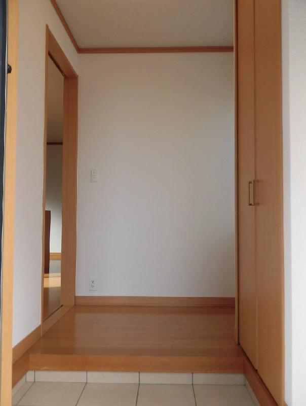 伝法戸建の玄関