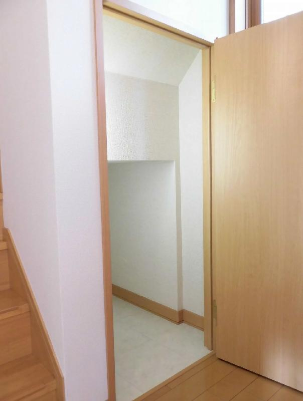 伝法戸建の収納