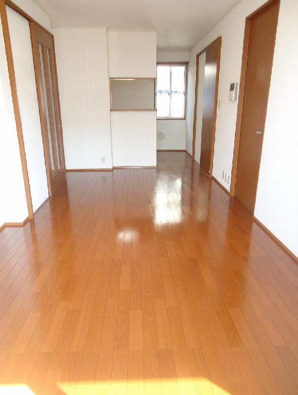 レトアRainBow　Bのリビング