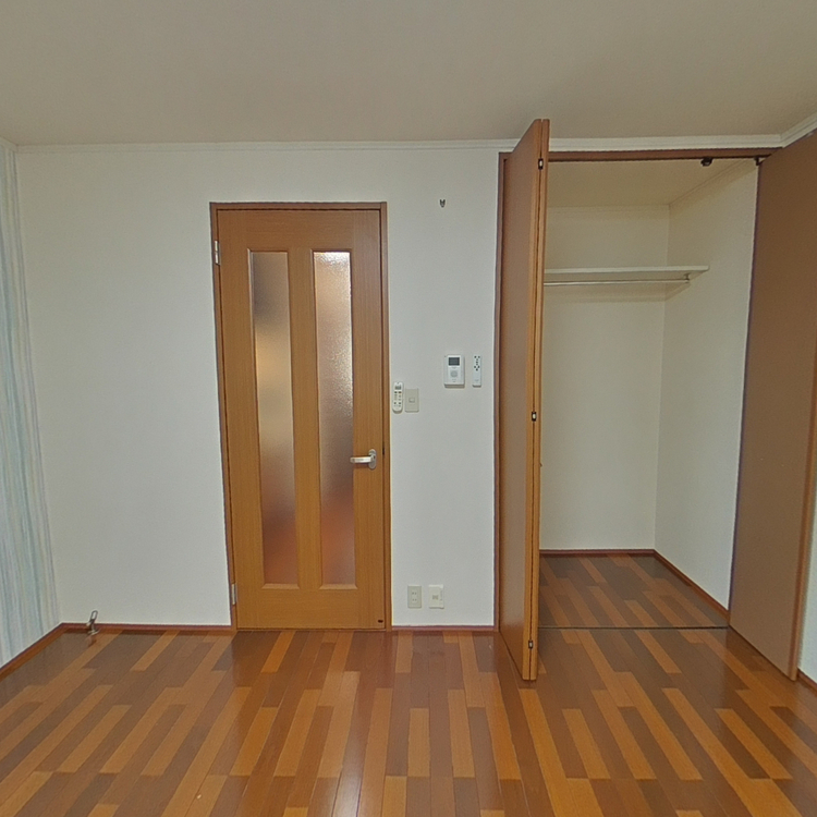 ヒルトップの寝室