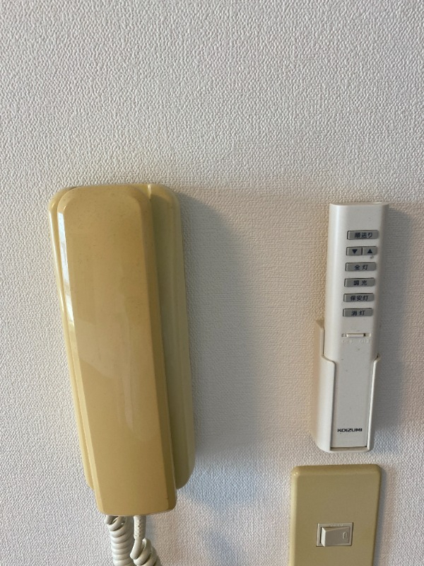 インターホン