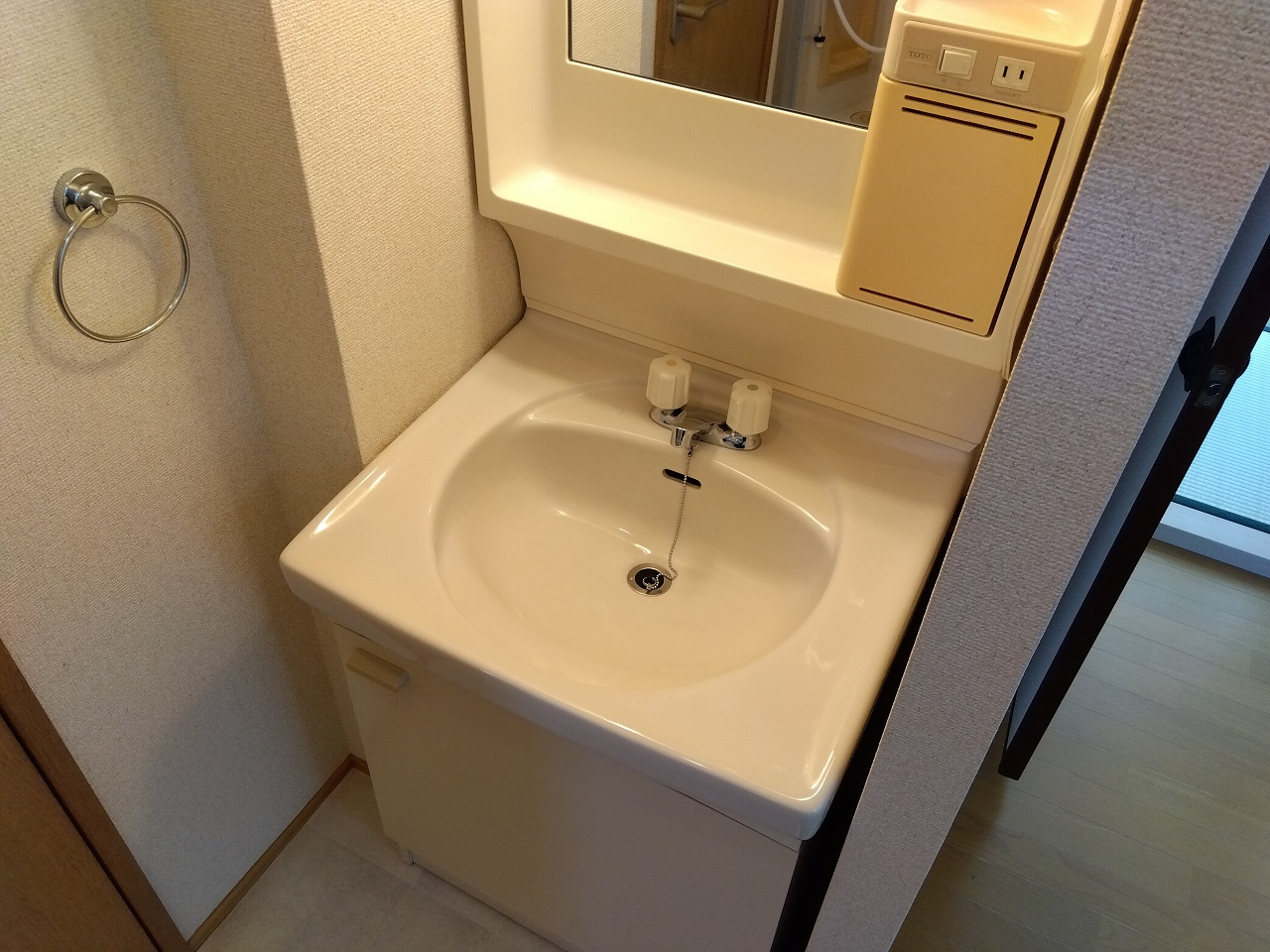 メゾンクリスタルの洗面所