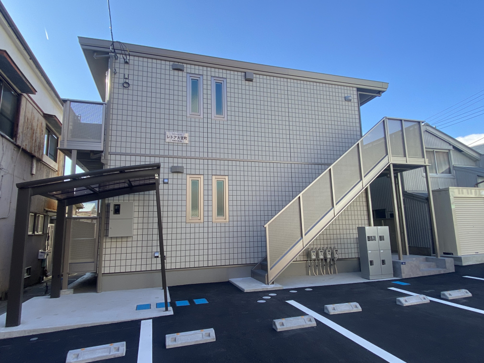 レトア大宮町 201号室の外観