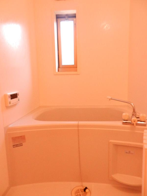 バスタブ：101写真参照