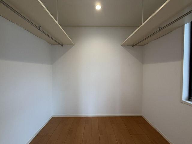 城東町戸建の収納