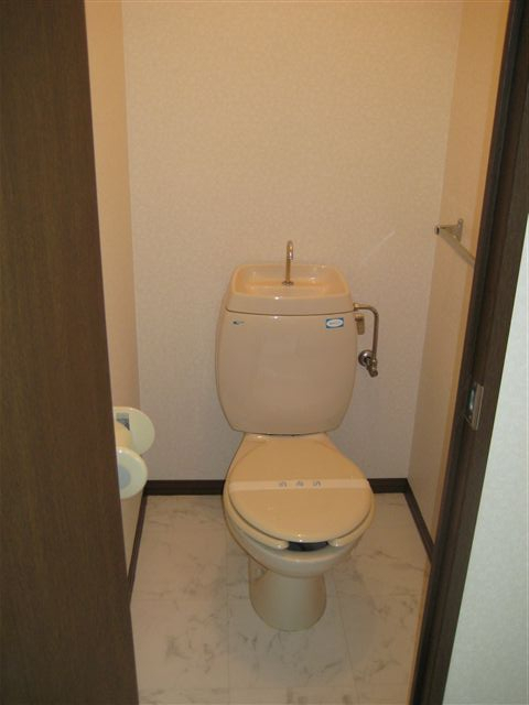 ジュネスのトイレ
