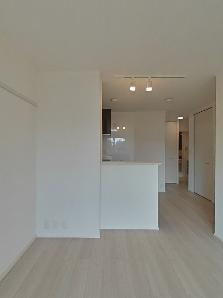 ルリアン縁のリビング