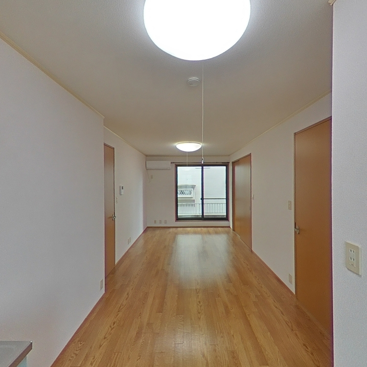 スカイハイムの画像