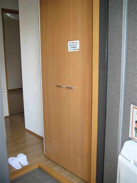 玄関（103写真使用）