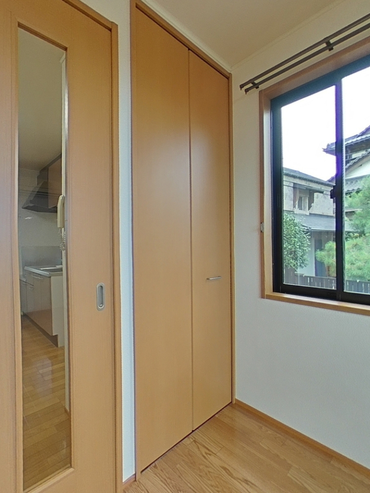 ウェルサイド弥生のリビング