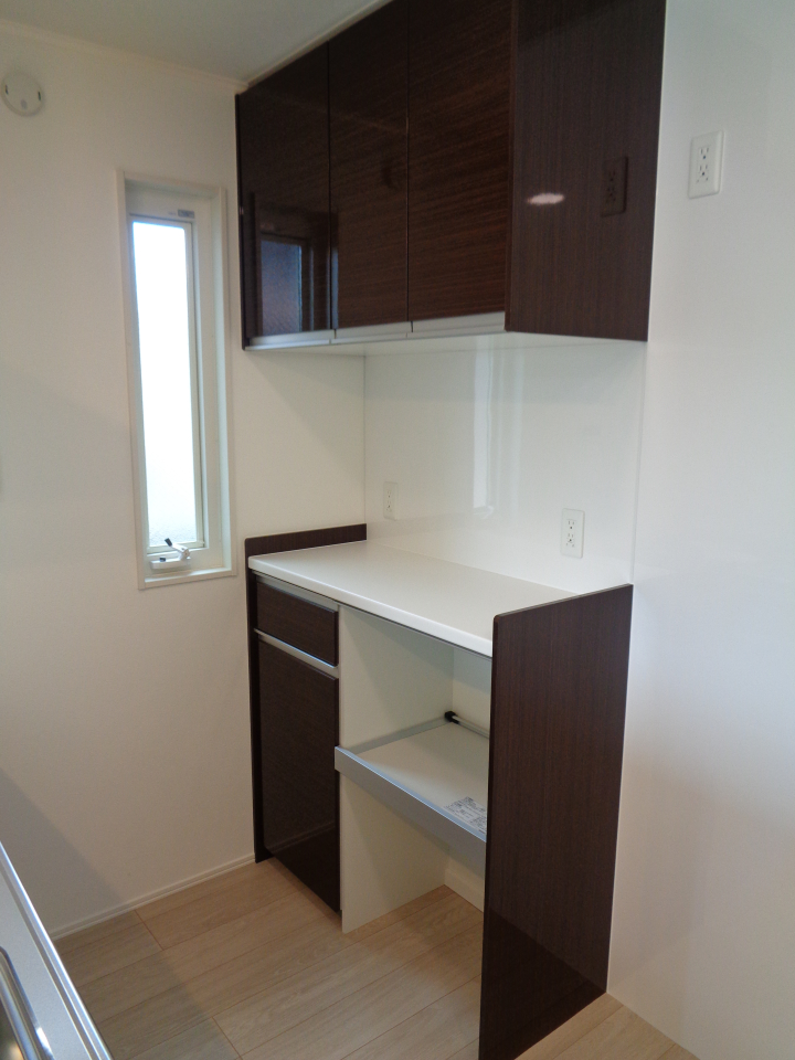 ルリアン縁の収納