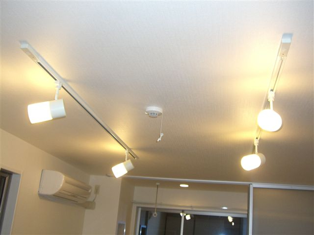 照明※203号室の写真使用
