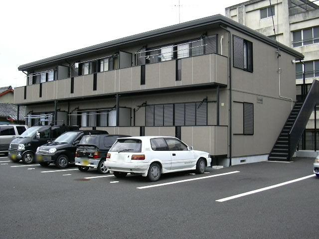 ミレニアムKAZUの外観